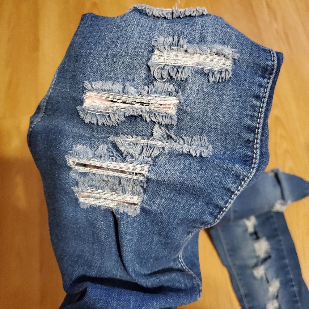 Pink Label Denim Co. - Picture 2 of 3